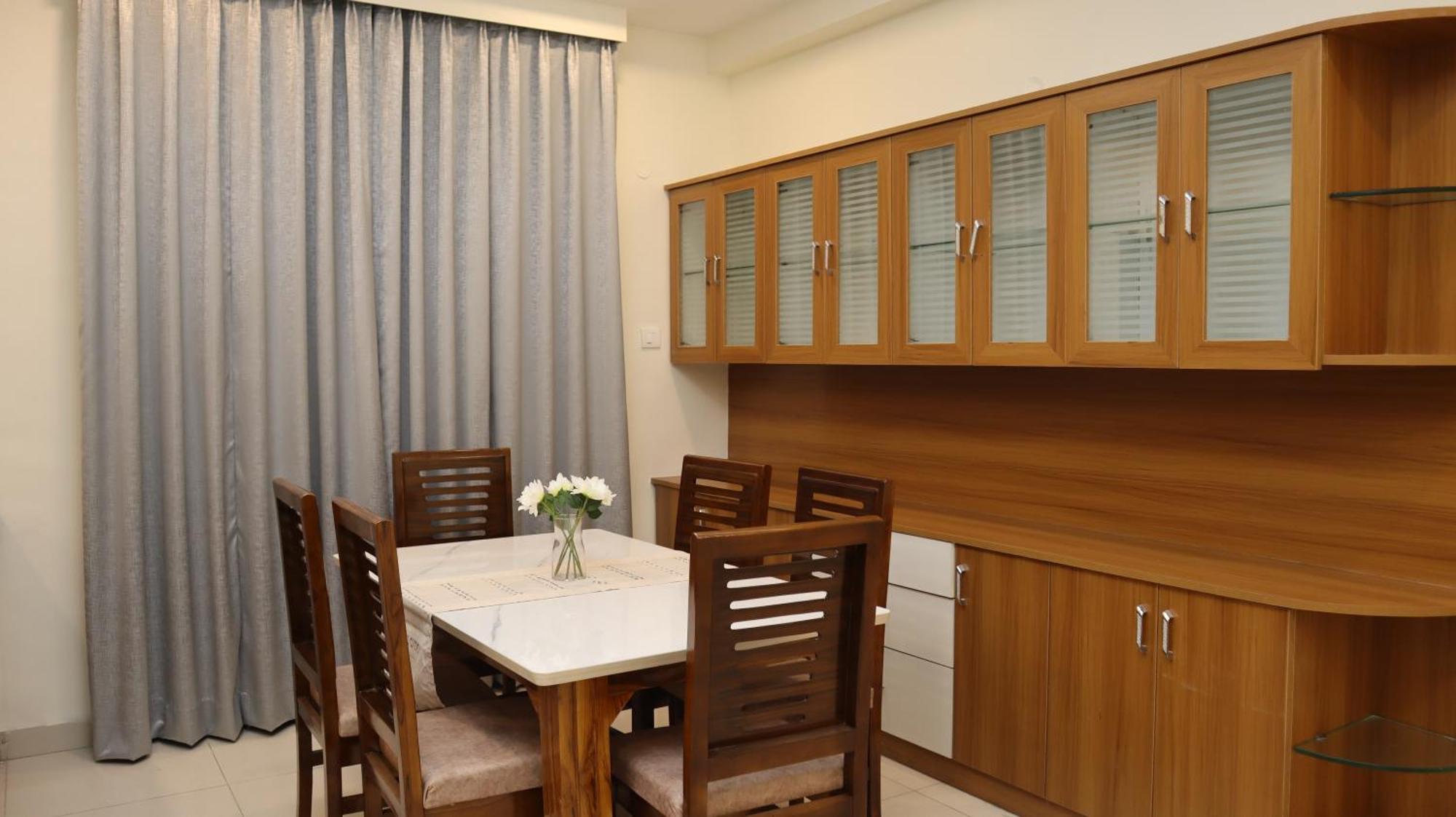 Dcasa Apartment Hotel Hyderabad Bagian luar foto