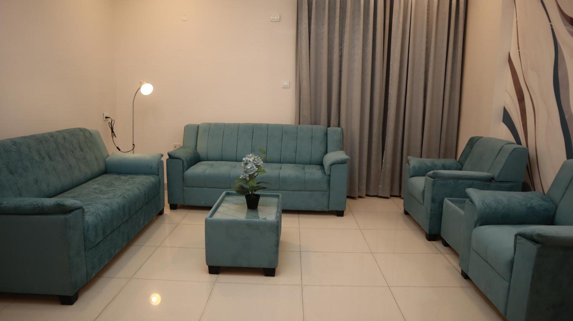 Dcasa Apartment Hotel Hyderabad Bagian luar foto